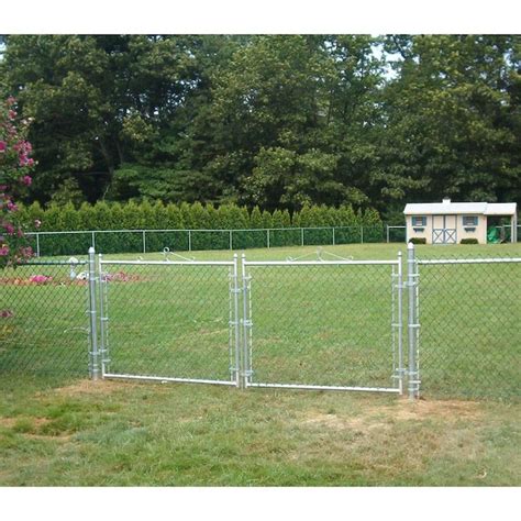 4 foot chain link fence gate