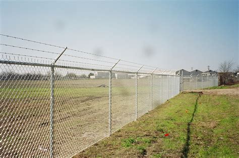 7 ft chain link fence