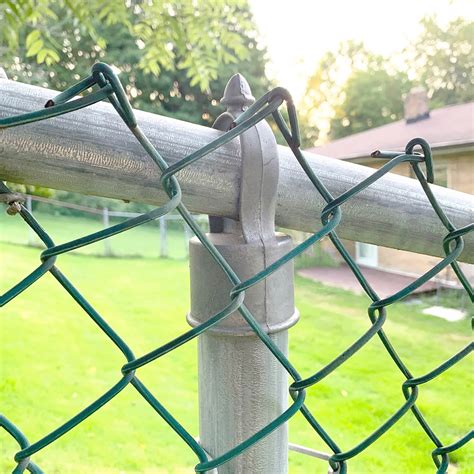 chain link fence clips