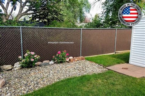 chain link fencing with privacy slats