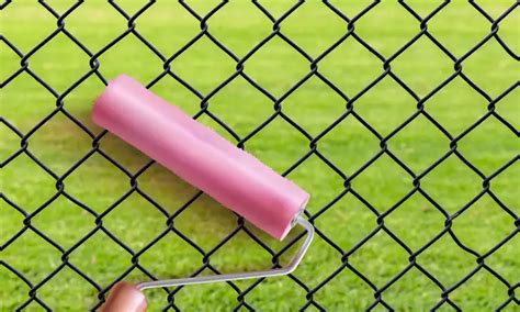 paint for chain link fence